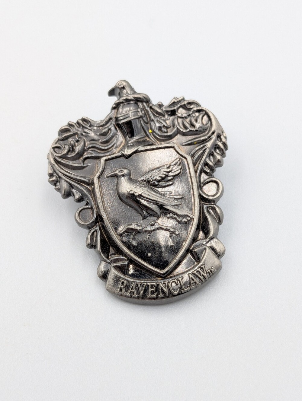 Harry Potter Ravenclaw badge house crest brooch pin